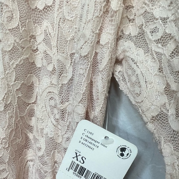 FREE PEOPLE WOMEN'S PEARL LACE LONG SLEEVE MINI DRESS size XS - Picture 6 of 8